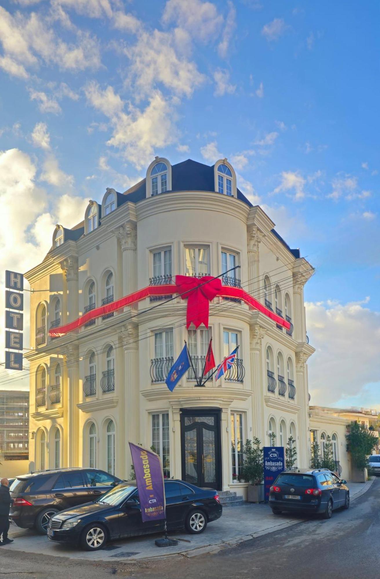 Hotel Ambasada Qta Paskuqan Exterior photo